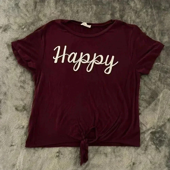 🤍 Happy maroon Dance Tee - Picture 1 of 2